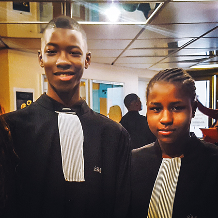 Youba Cisse a remporté le 1er prix “avocat de la défense” et Sirandu Siby s’est vu décerner un prix spécial par un jury 