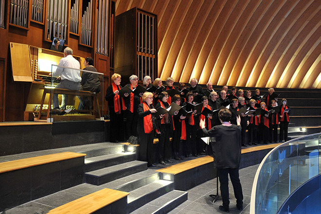 Concert chœur Montaigut à la Cathédrale de Créteil
